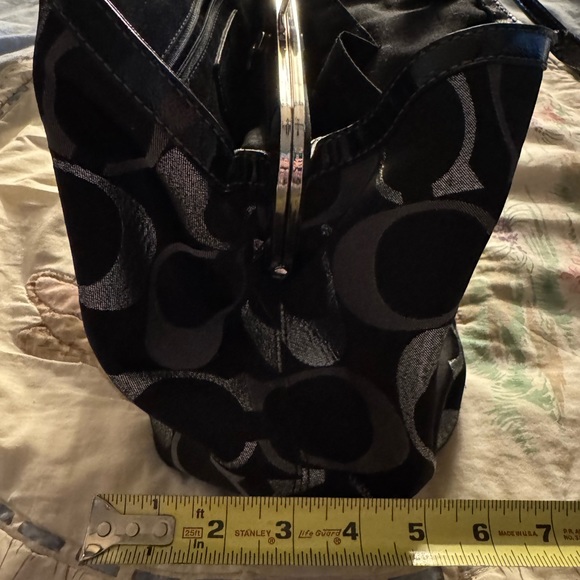 Coach purse - Picture 5 of 5